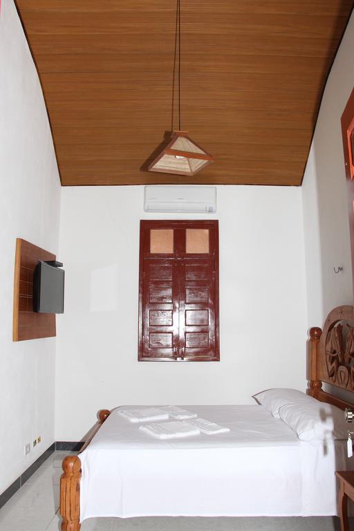 Hotel Fazenda Arara Azul Carolina  Rum bild